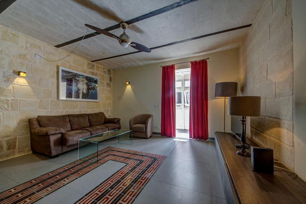 Vallettastay - Orangerie Two Bedroom Apartment 301 エクステリア 写真