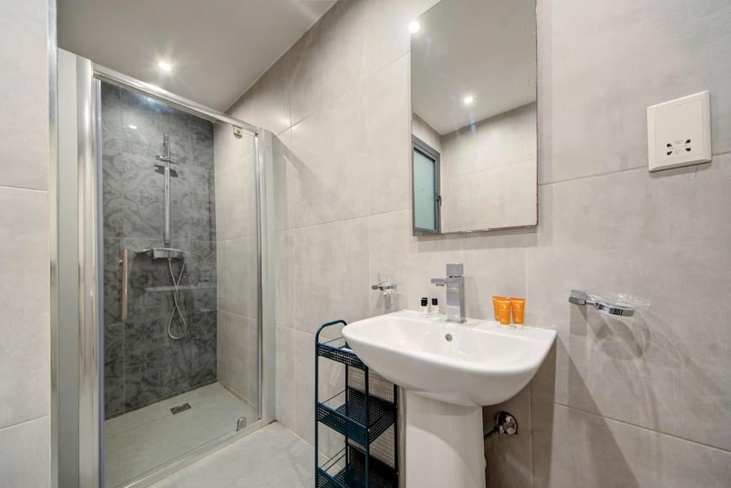 Vallettastay - Orangerie Two Bedroom Apartment 301 エクステリア 写真